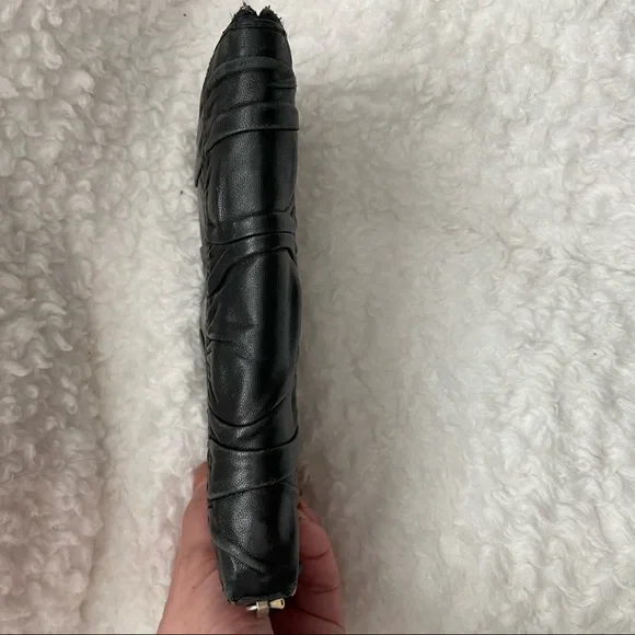 SOLD - PRADA NAPPA GAUFRE LEATHER ZIP AROUND WALLET NERO BLACK - Picture 11 of 11